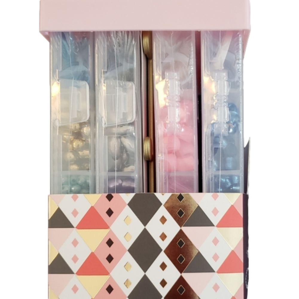 2000 PLUS BEAD JEWELRY KIT